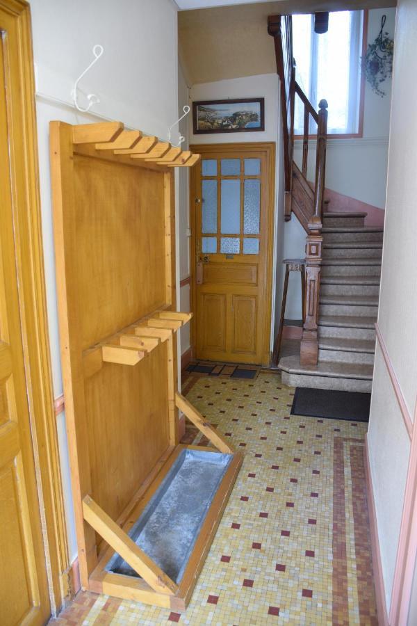 Petit Duplex De Charme Sous Les Toits Du Mont-Dore Le Mont-Dore Exterior foto