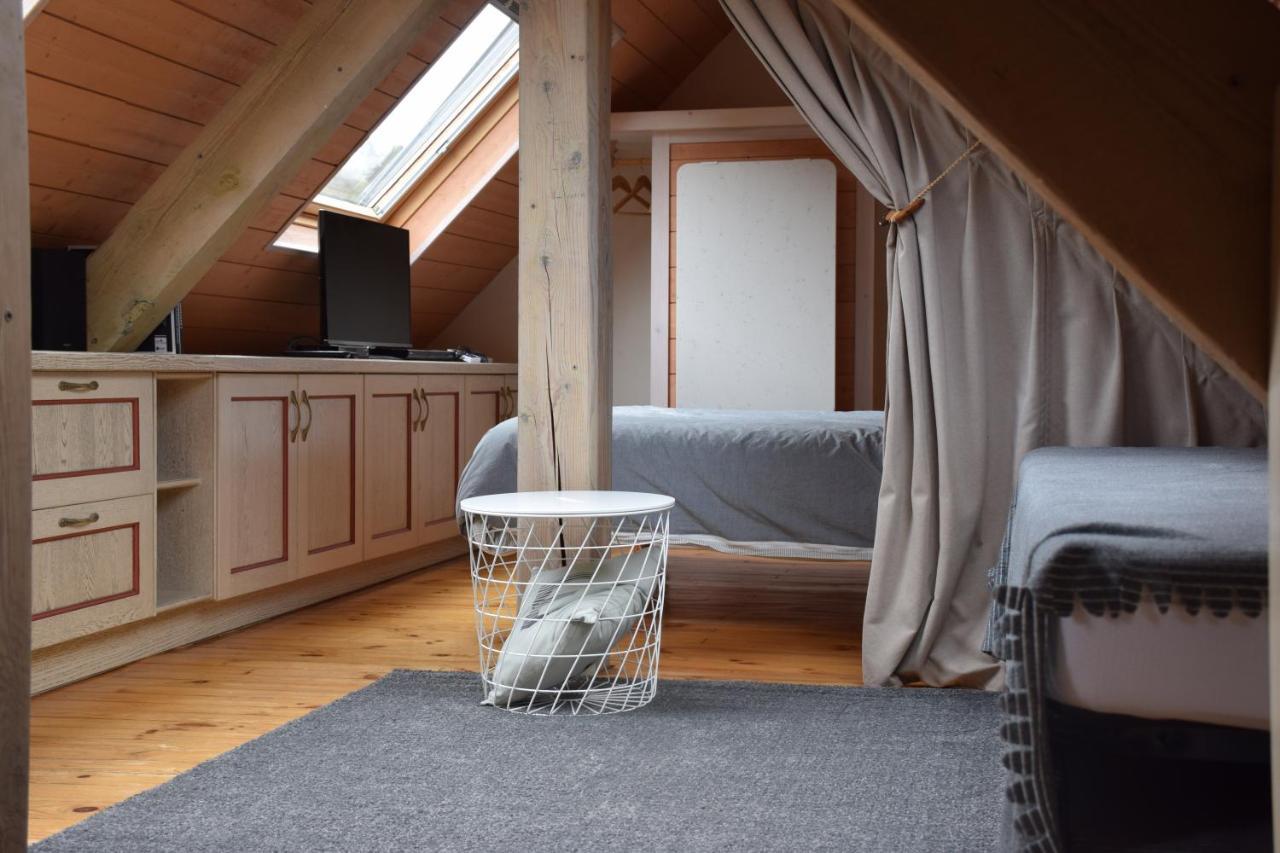 Petit Duplex De Charme Sous Les Toits Du Mont-Dore Le Mont-Dore Exterior foto